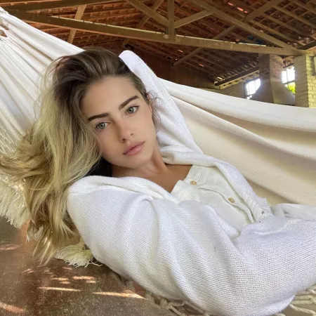 Bruna Lippo by GlamMetalLion