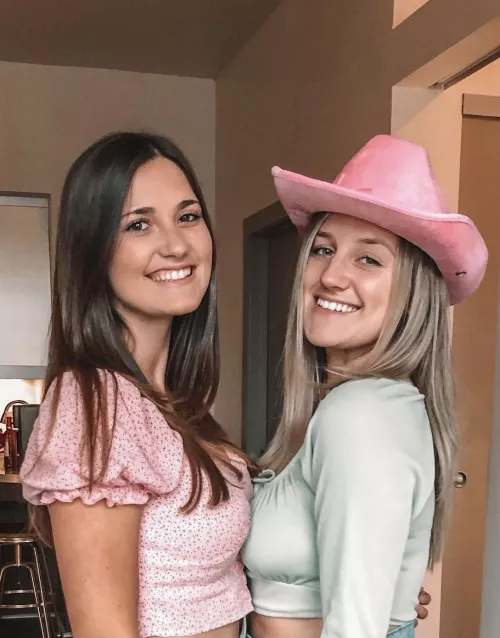 Brunette or blonde by Background_River1201