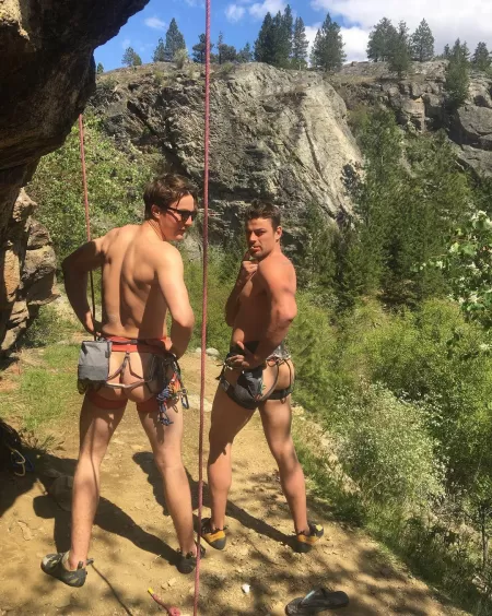 Buddy system by sc__bromo