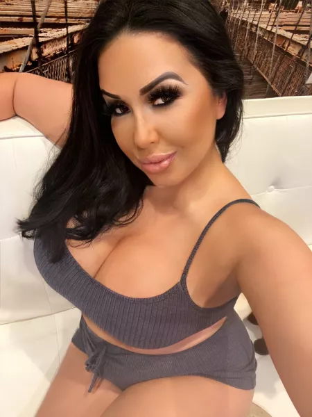 Buenas dias by Marcelasobella-