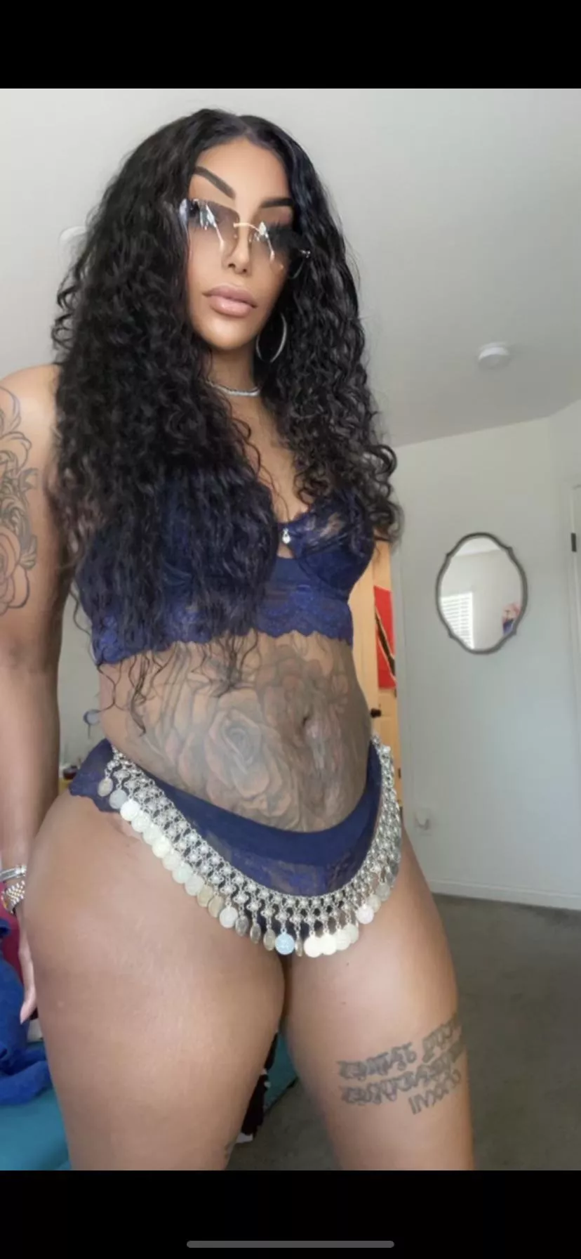 Buffed up Ebony Thick Milf 😎 add me if you trying to meet or do FaceTimes😜😚 posted by DaniDimes_