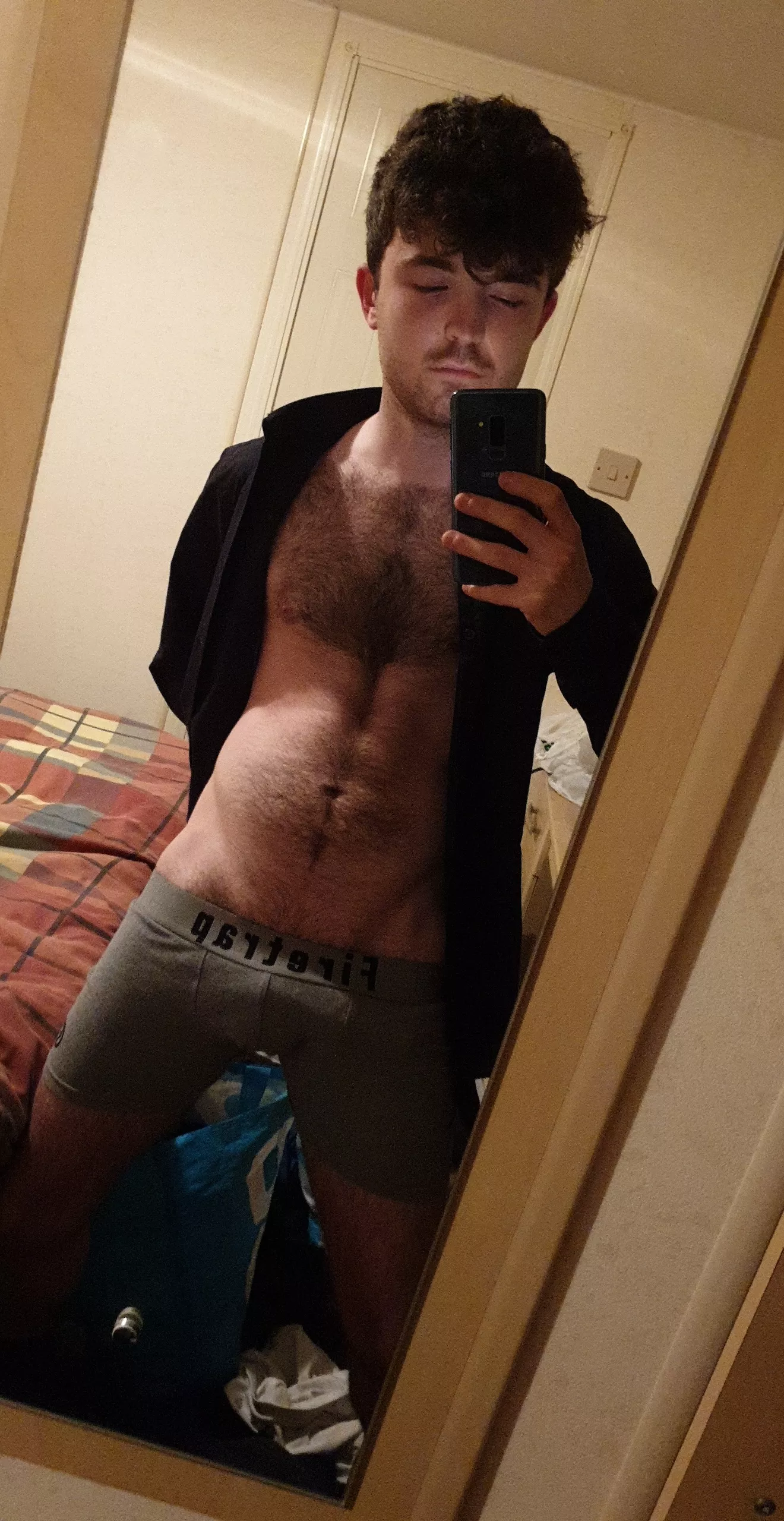 Bulging 😈🍆 posted by Hornyblair2001