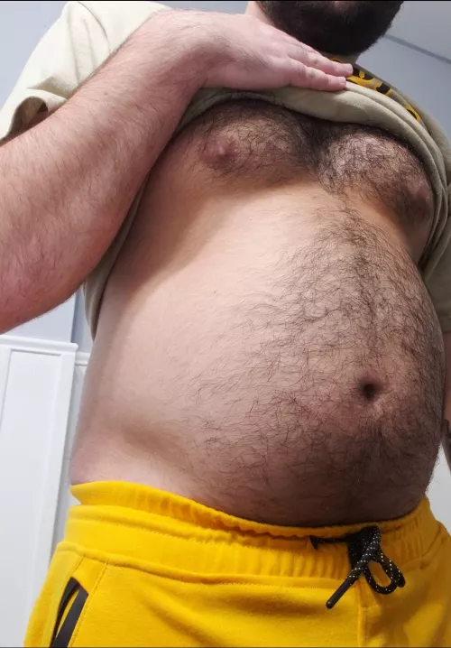 Bulking season is making me beefy by bulkingcub