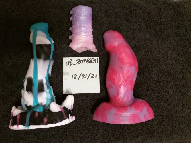 BUMP AND PRICE DROP!! – WTS / Medium Snark - Medium Blaze - Mini Titania >> Shipping within Canada for great deals! International and US shipping available! (Open to specific trades) by NB_zombie91