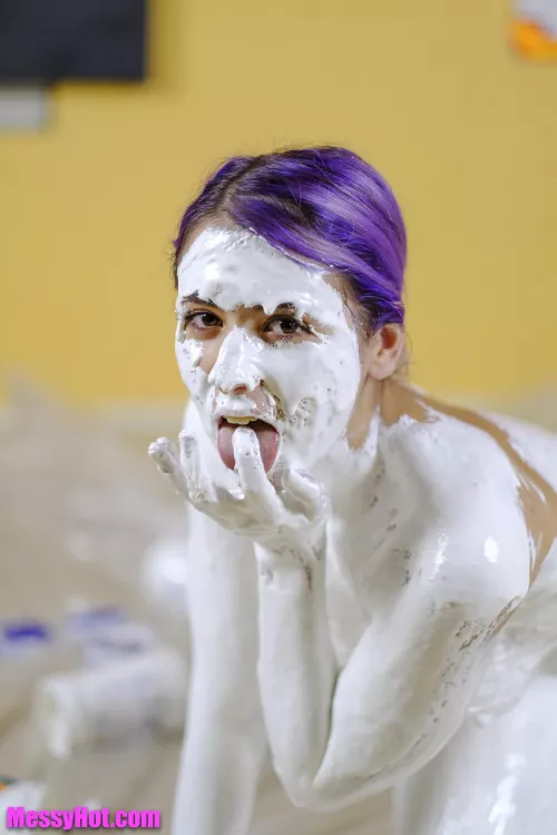 Bunni Moon in marshmallow fluff by MessyHot