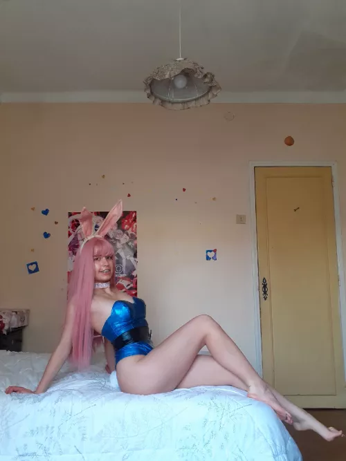 Bunny Girls can trouble you too ;) by stepsister-kana