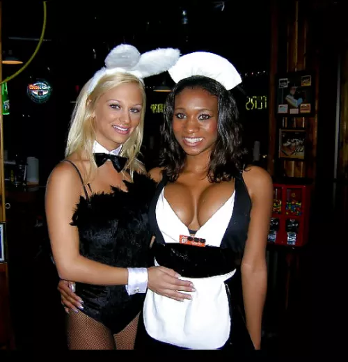 Bunny or maid by Chaturbater1