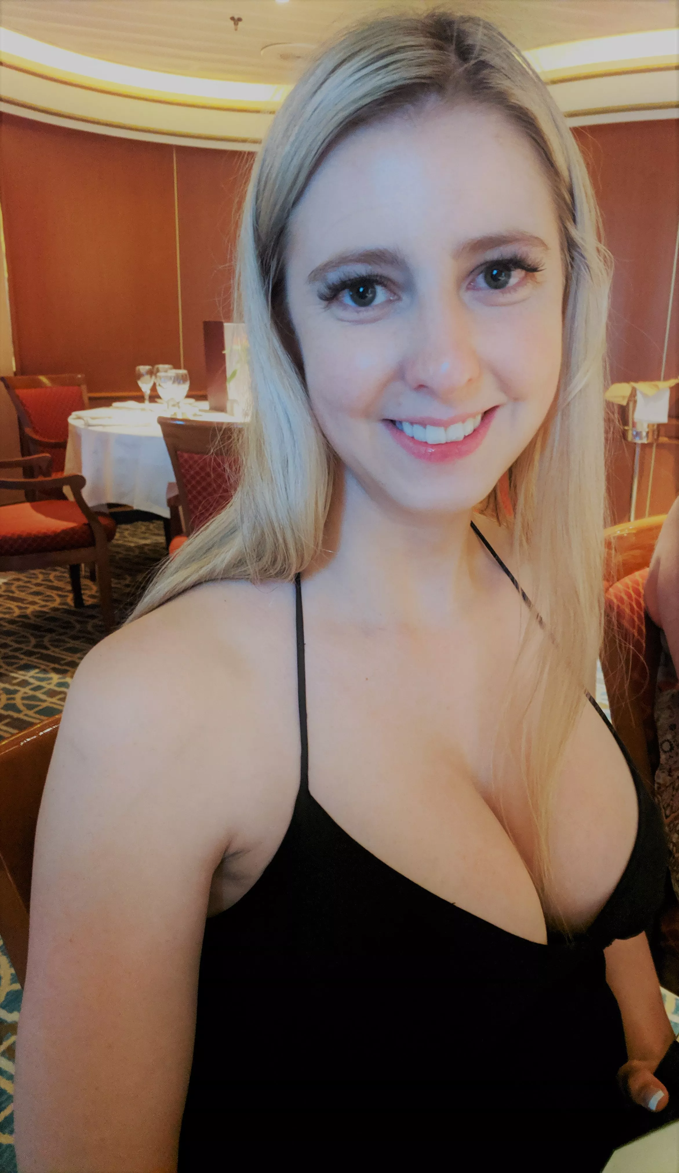 Bursting onto the scene 😉😉 posted by bimbosarah