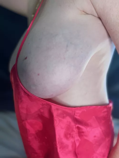 Bursting side boob by MissEmilyGrey