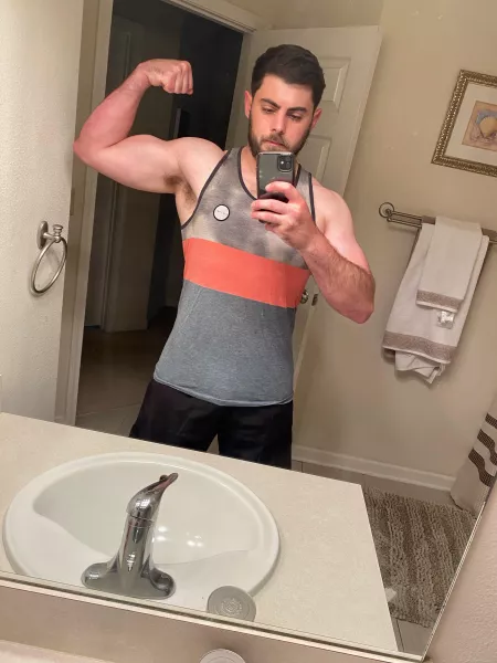 Bury your face here ;) by King_Mattx