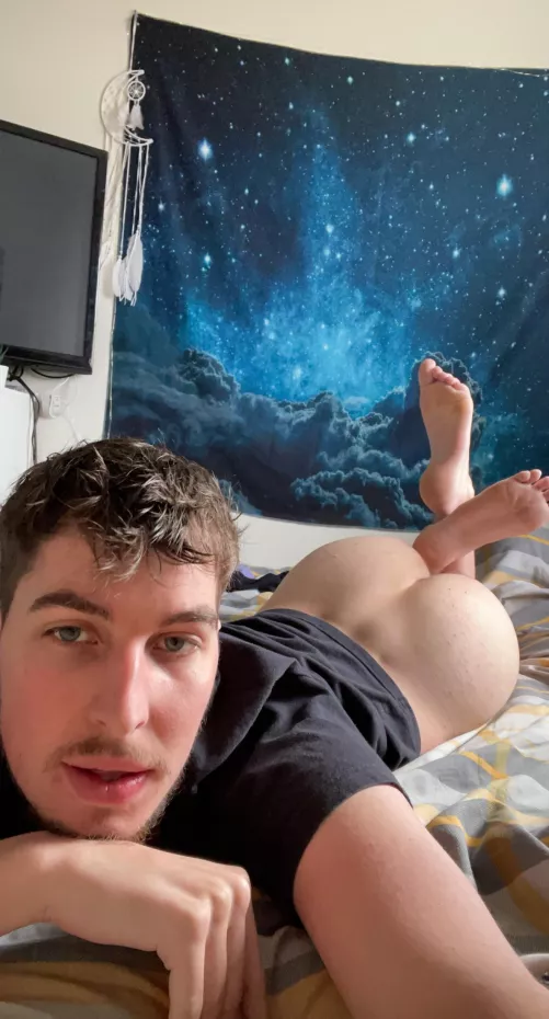 bury your face in it by AdamRoseXXX