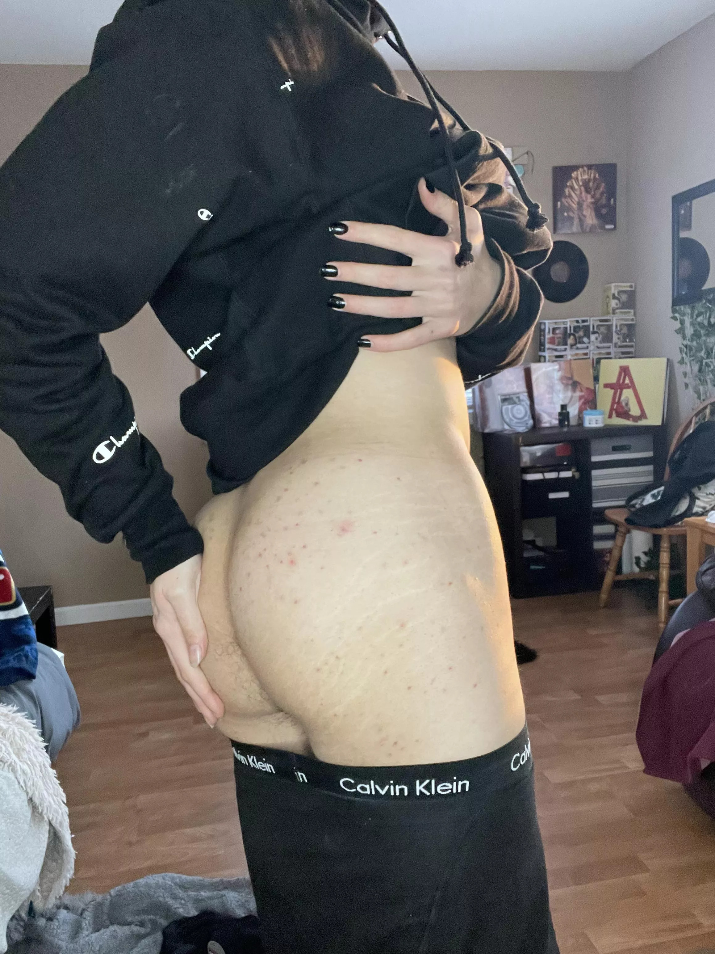 Bury your face in it 👅 posted by No-Professional-1427