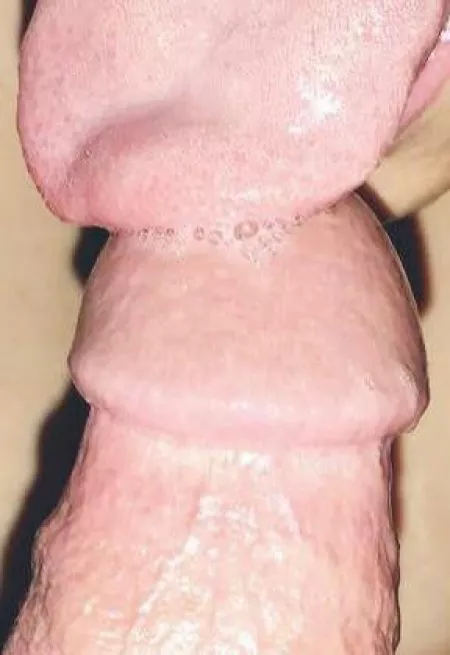 Busco culon q le guste vestirse de mujer, (interesados al pv) by Ok_Construction_5432