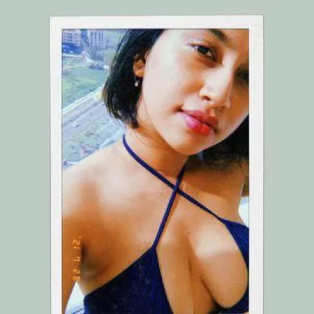 Busty Babe. by anoncockx