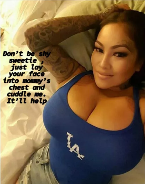 Busty momma by Huge_Boob