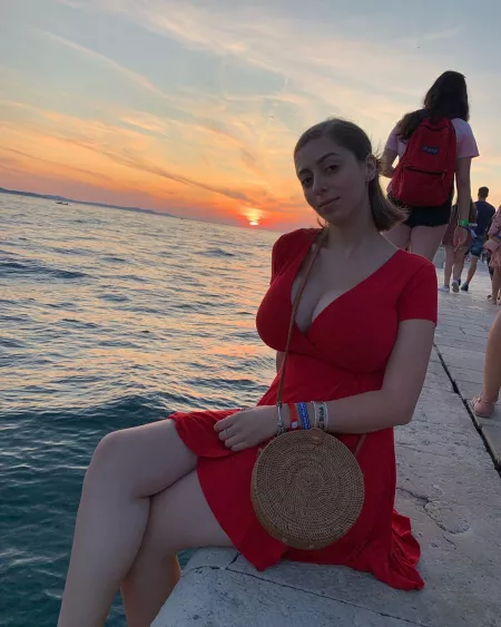 Busty petite by vgacable1