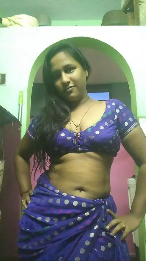Busty village girl wanted for licking and rubbing by Huddlestone