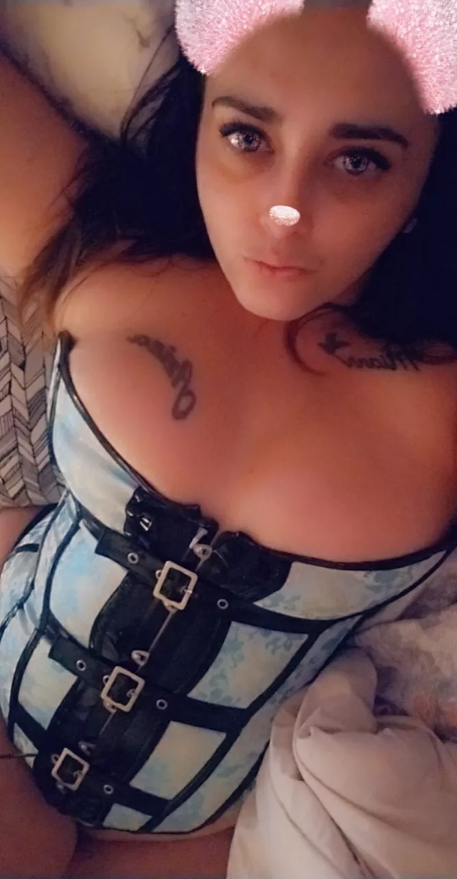 But do you deserve me💙Cum see why they love Zia so much🥵 @ziaofficial0x posted by ziaofficial0x
