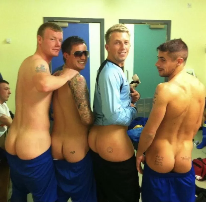 Butt Delight posted by astroblueastro