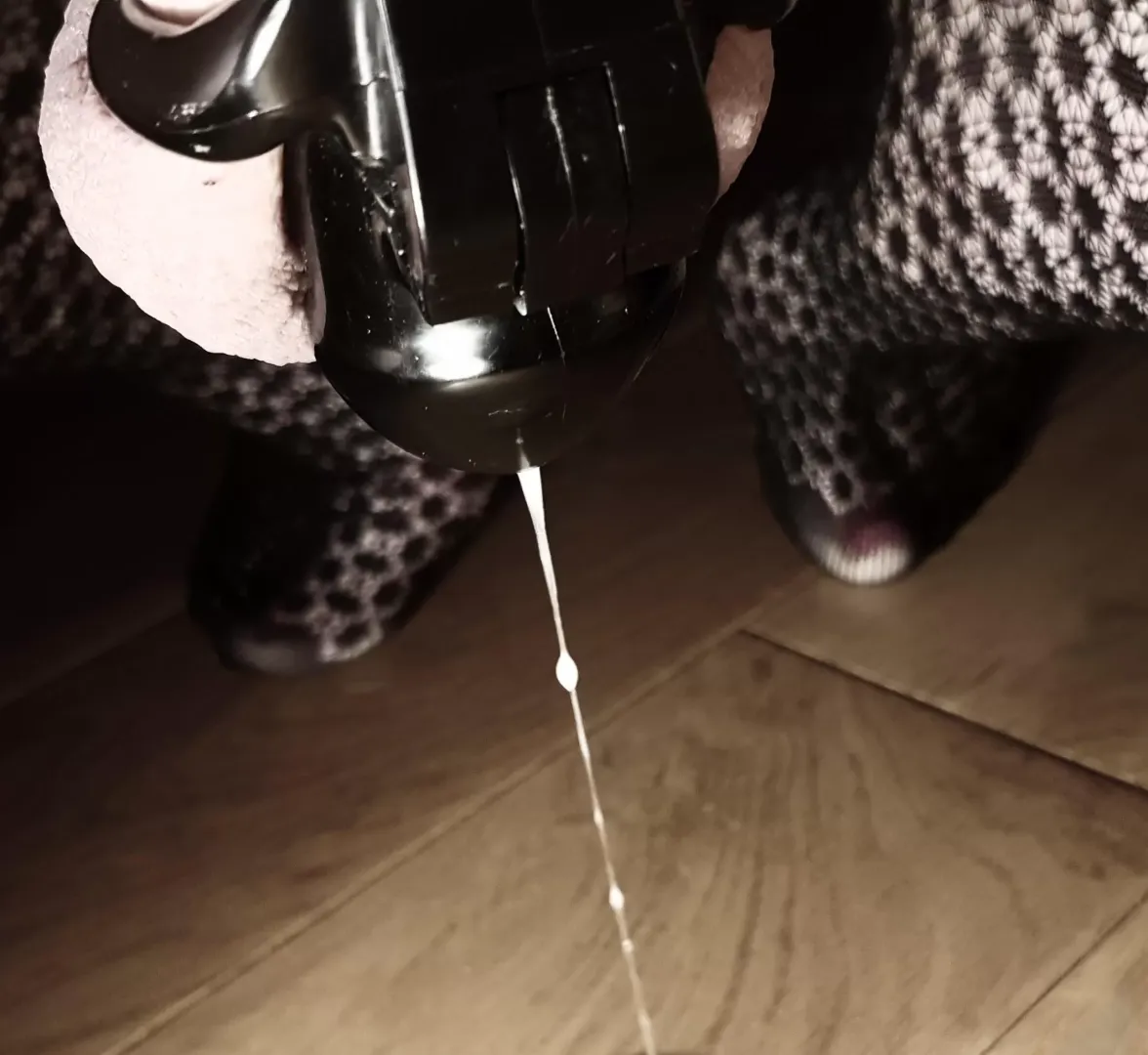 Butt plug in after a week of chastity. I've not shared the pool on the floor. Just the drip feed ... posted by girlseventy