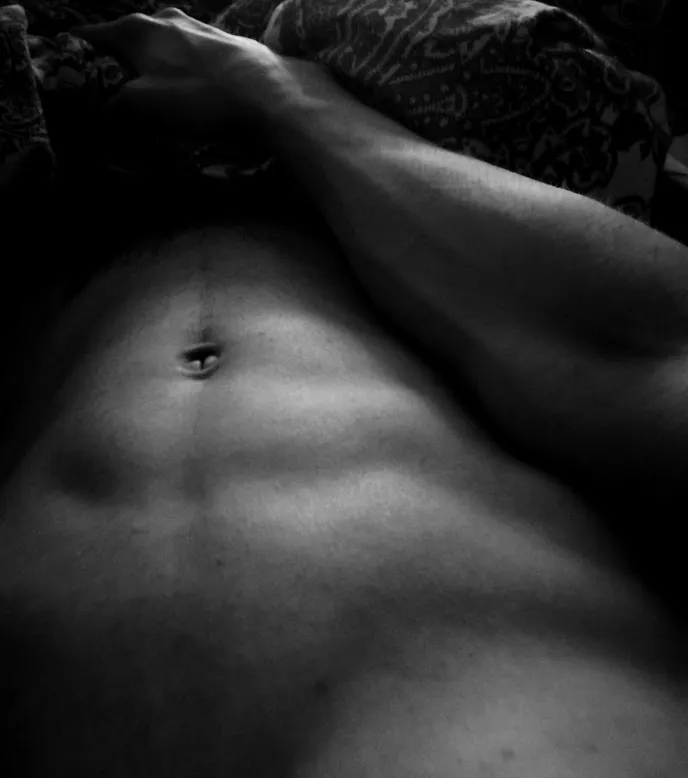 B&W posted by MasterpieceNo6802