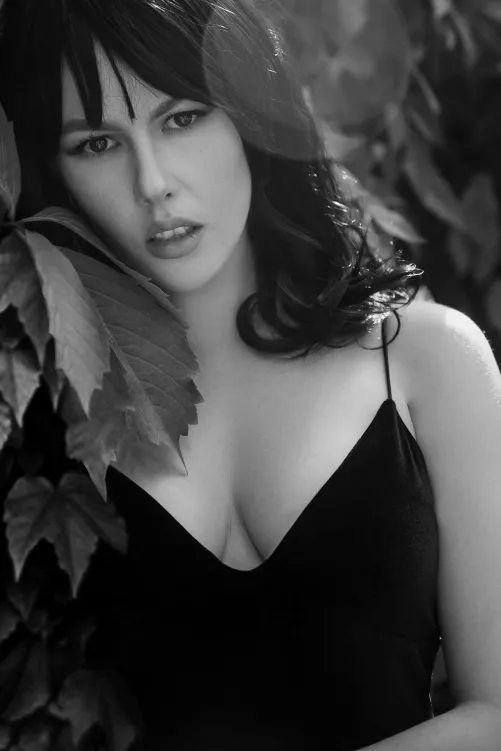 b&w portrait [OC] by Niamh_Satie