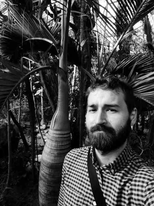 B&W Vibes by BigPharmaServant