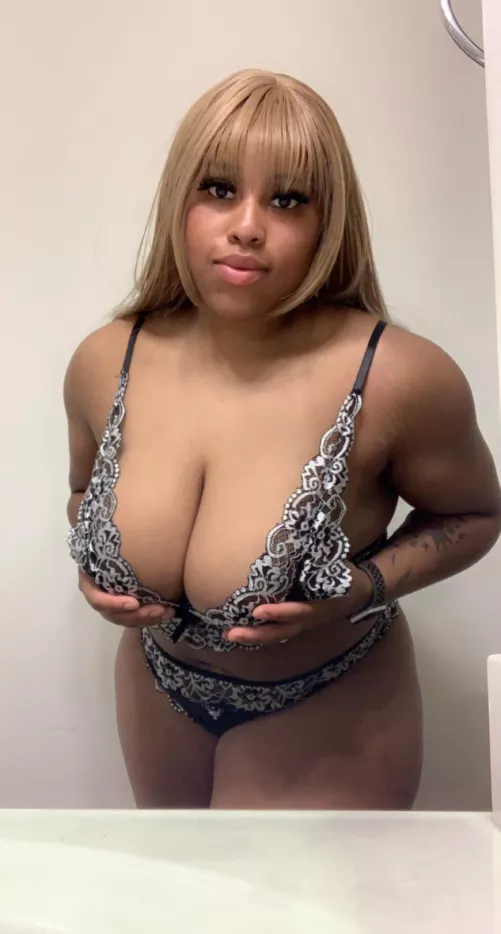 BWC is superior. by LatinaNinaa