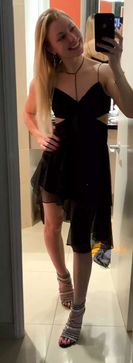 Bwc/BBC Kik Michael69025 for tribs of my gf. I have more by rutabaga231