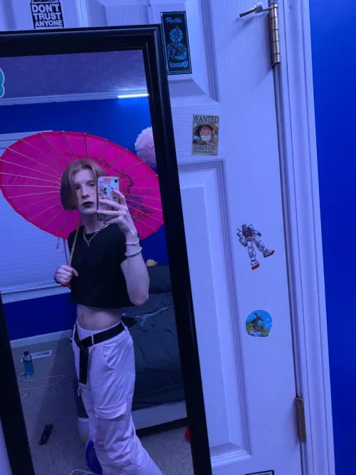 call me pretty🖤 by supersaiyan_femboy