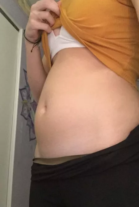 Calling All Gamers!! DM me! by bellyqueenbridget