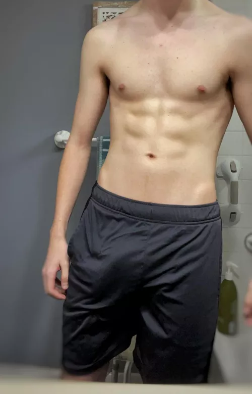 Came home from the gym with some confidence by oyjay