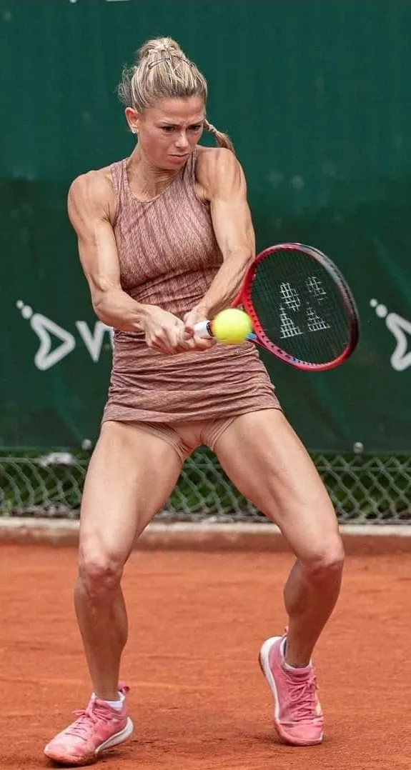 Camila Giorgi, sexy Italian powerhouse posted by iamdyinuphere