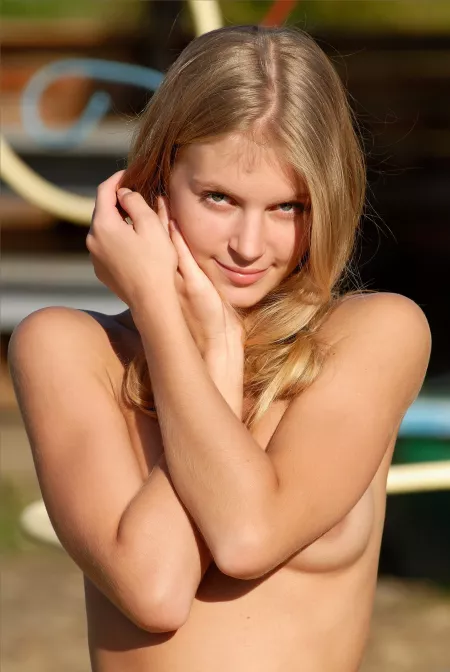 Camille by regularsatnightthing