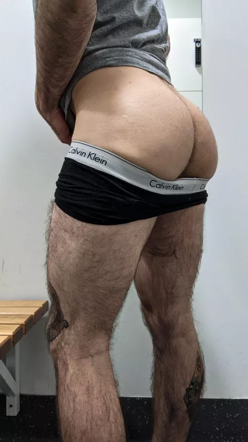 Can always count on Calvin for butt support! by xoxbootyboyxox