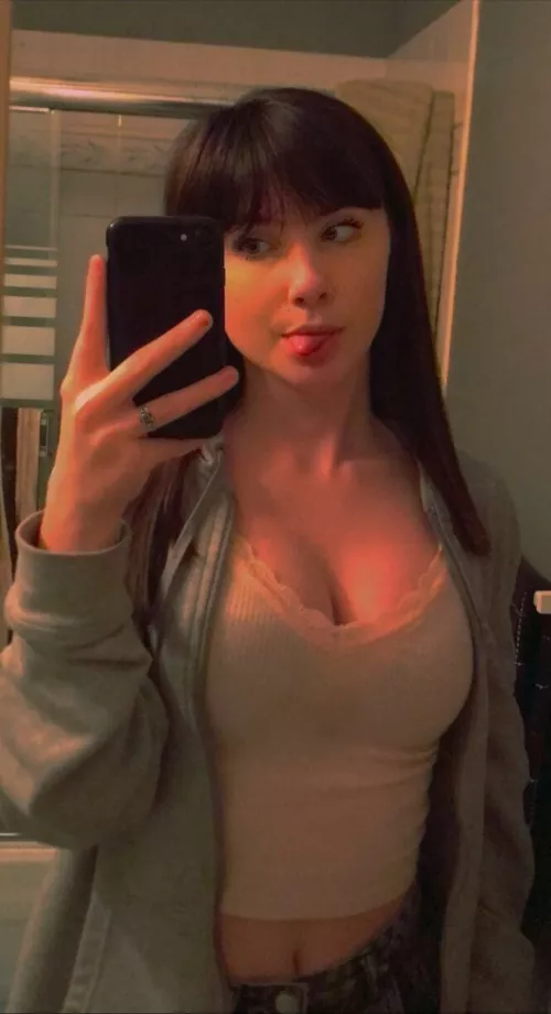 Can anyone cum tribute my girlfriend by LalisaManobanIsSexy