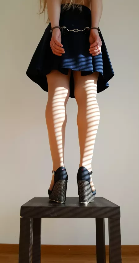 Can anyone help ;) by FabulousFoxKira