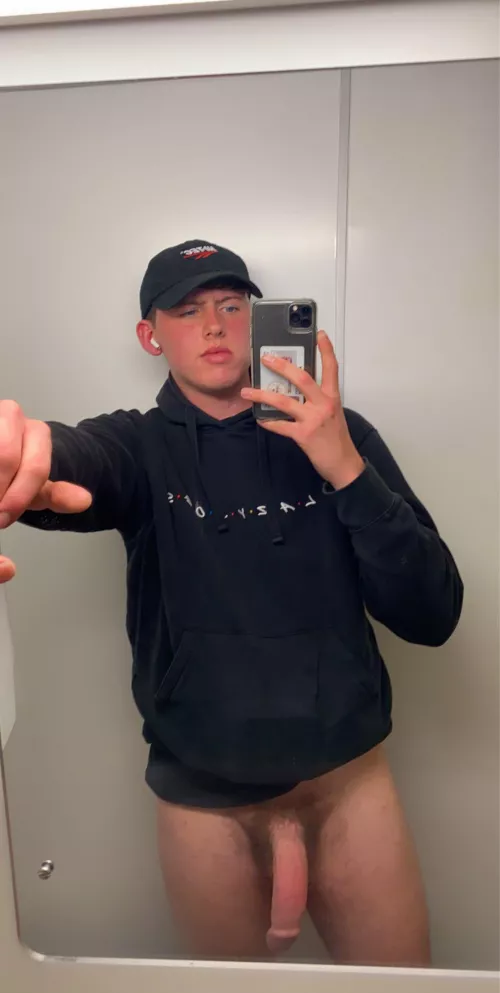 Can anyone here be my player 2? by JohnSmith280801