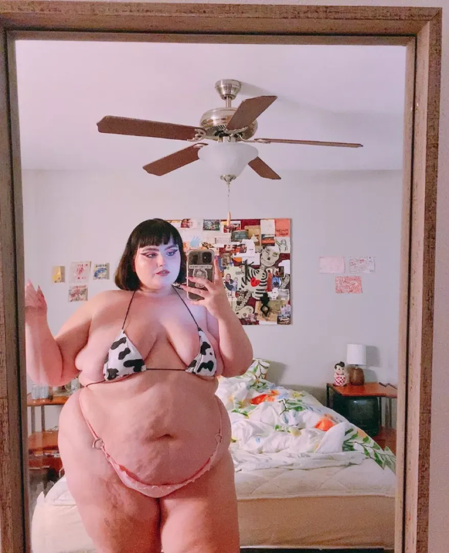 can i be ur gf? 💓 posted by eslutsRus