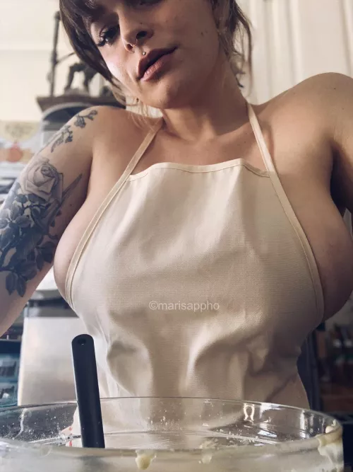 Can I be your big tiddy goth gf who bakes for you? by meowreesa