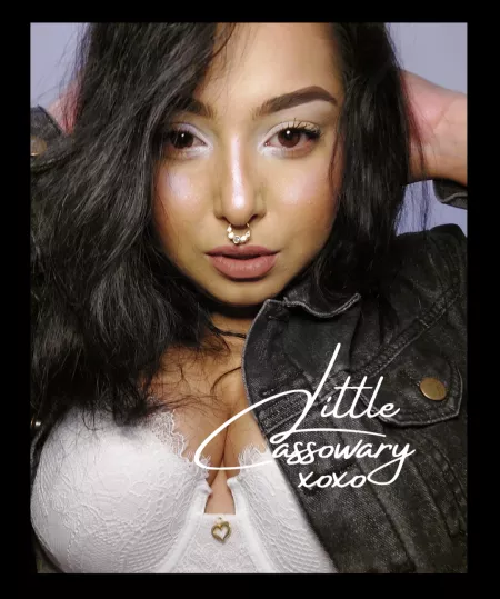 Can I be your brown eyed beauty (F) x by littlecassowary