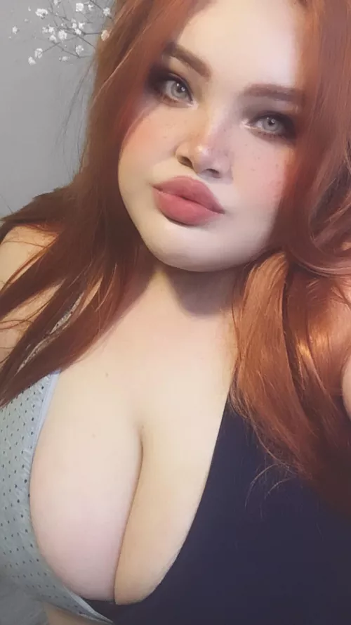 Can I be your fat GF? by thisfatfox