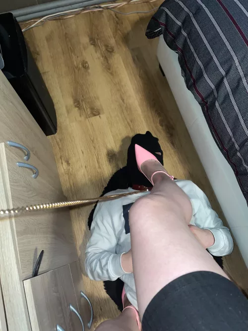 Can i be your goddess?(f) by Footqueen1712