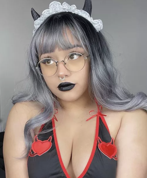 Can I be your maid? by Miyaaldine