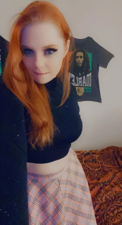 Can I be your naughty little girl? by Scarlettelittlefox