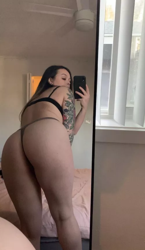 Can I be your tattooed gf? by pnwhappy024