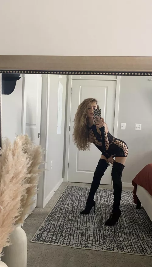 Can i be your tiny latina goth slut? by DulcedeCat