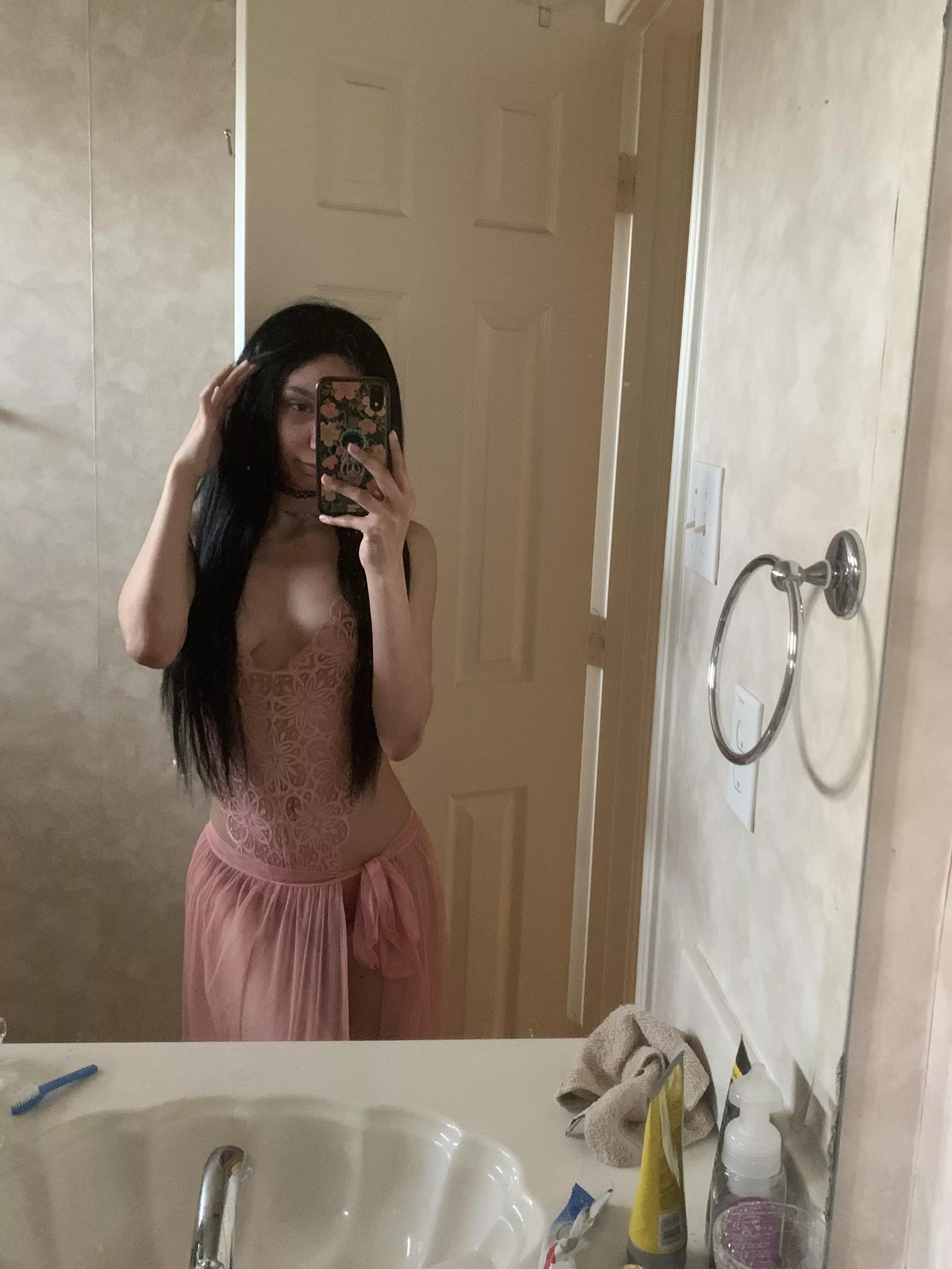 Can I be your wallpaper? posted by ariebear