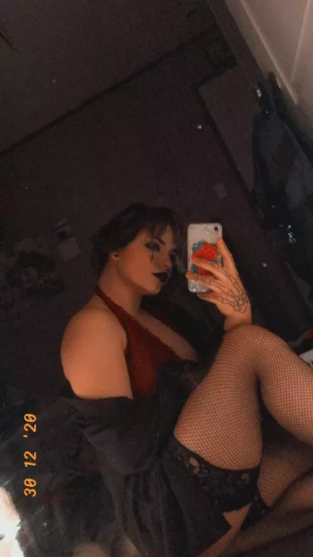 Can I crush you with my thighs? by Toxinate0290