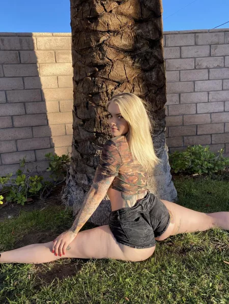 Can I do this on you, daddy? 🥺🤤😛 by thefitpizzagirl